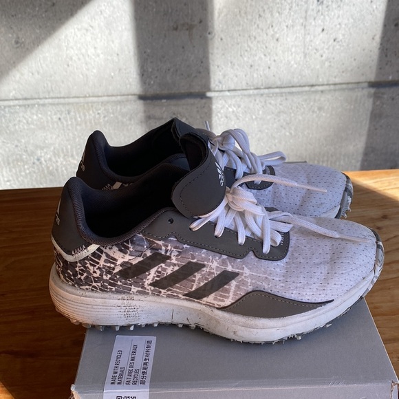 Adidas Golf Kids Spikeless Shoes - Picture 10 of 14